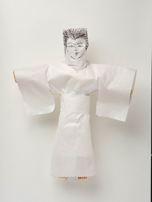 女性の人形