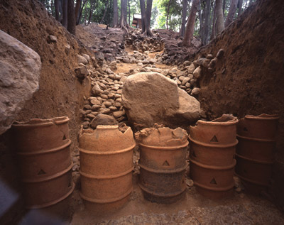 中社古墳で発見された円筒埴輪